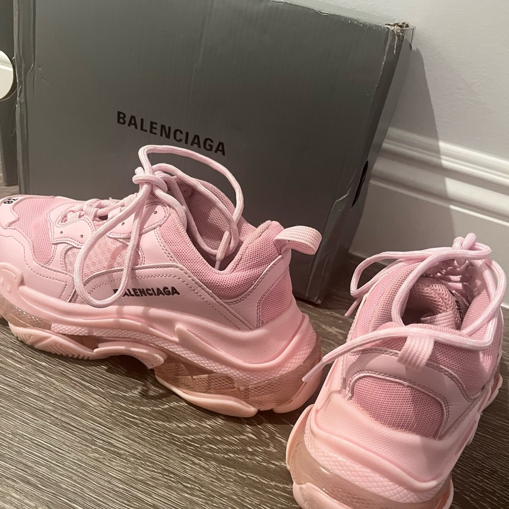 Balenciaga Triple S Pink Size 38